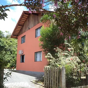 Albergue Dina&suítes, Pomerode